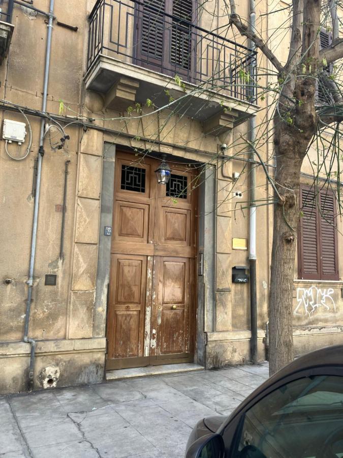A Casa Da Carlo Appartement Palermo Buitenkant foto